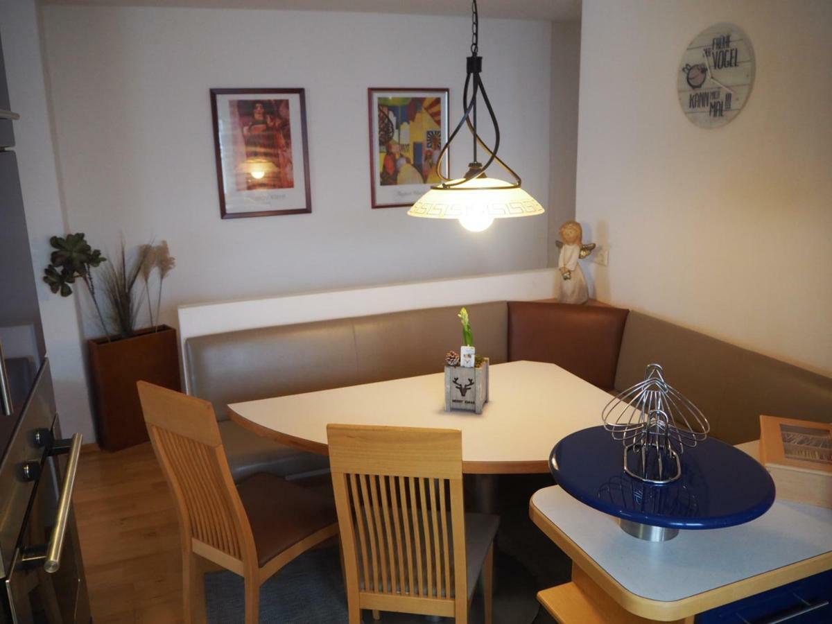 Der Grimmige Berg Appartement Sankt Martin am Grimming Buitenkant foto